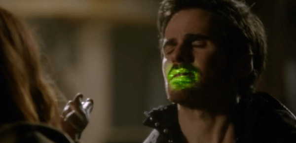 Did Hook just kiss Ke$ha? ~ Sorry Ke$ha, I couldn't resist