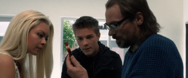 Dr Kader attempts to examine Lexi's blood before Lordes bursts in