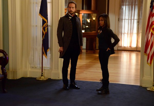 Sleepy Hollow Abigail and Ichabod