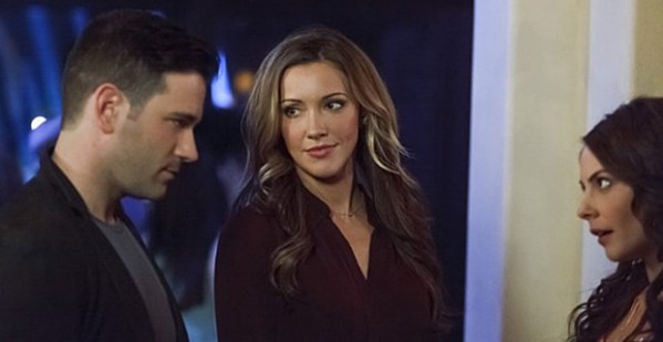 Colin-Donnell-Katie-Cassidy-and-Willa-Holland-in-Arrow-Season-3-Episode-14