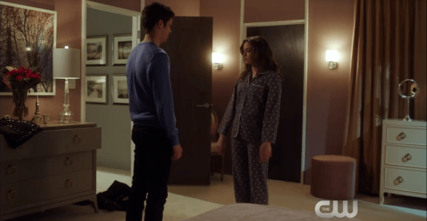 It was great seeing a different side to Caitlin this episode. And drunk her was really cute and funny. 