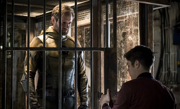 the-flash-season-3-flashpoint-image-14-600x401